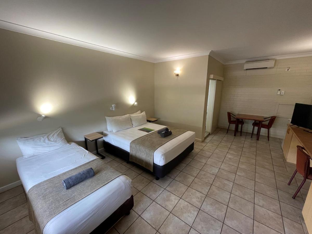كاثرين Pine Tree Motel المظهر الخارجي الصورة